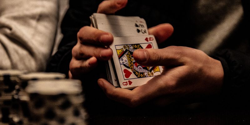 Liêng 23win - Cách Tham Gia Và Chinh Phục Tại Cổng Game 4 Mẹo chơi liêng thông minh giúp bạn thắng lớn.